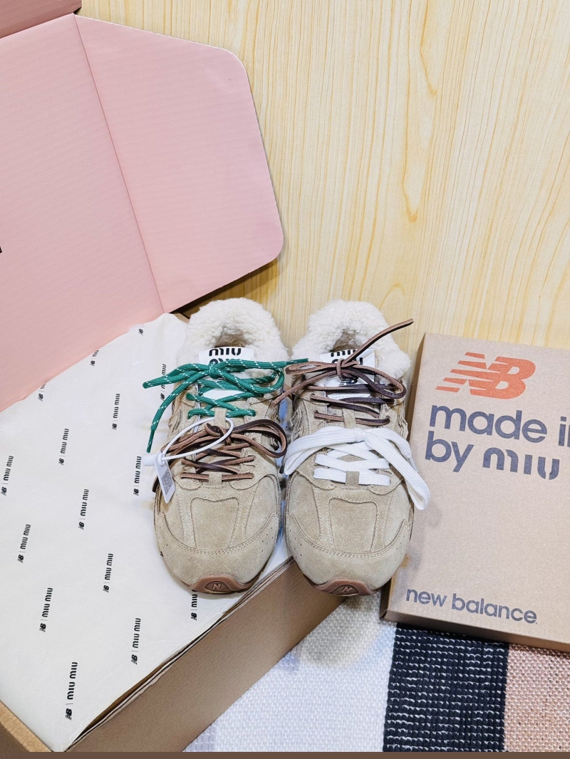 Miu Miu Casual Shoes